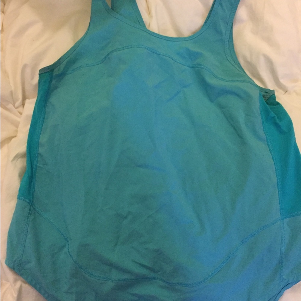 Lululemon tank